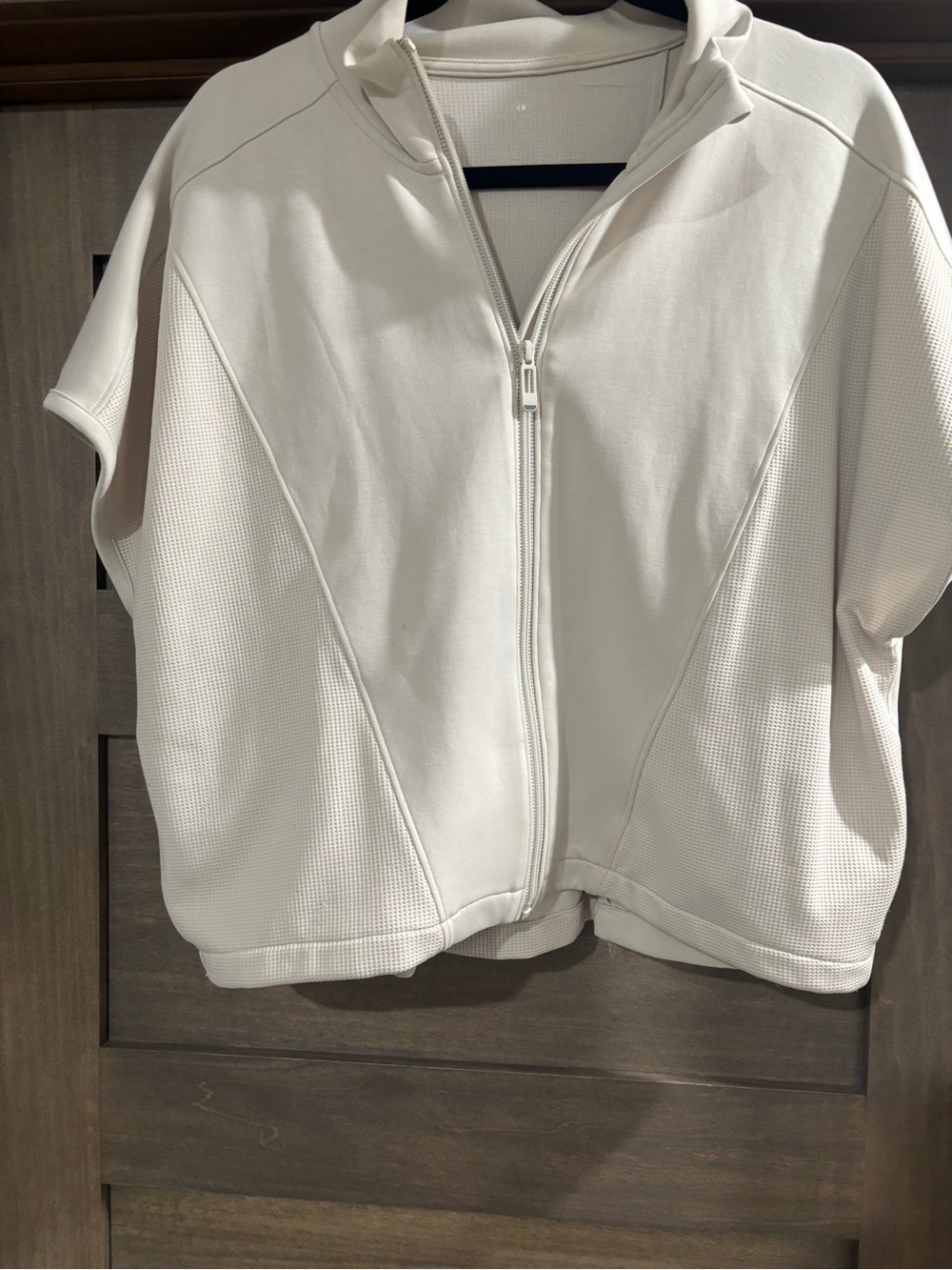 Women’s Short-Sleeve Zip sweatshirt vest- White